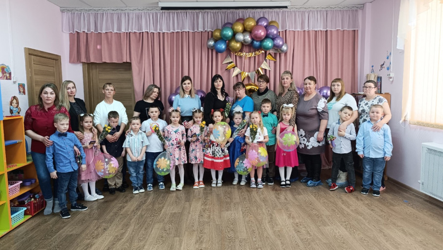 Утренники к 8 марта.
